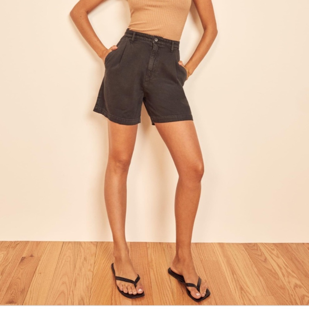 Reformation Keaton trouser short NWT